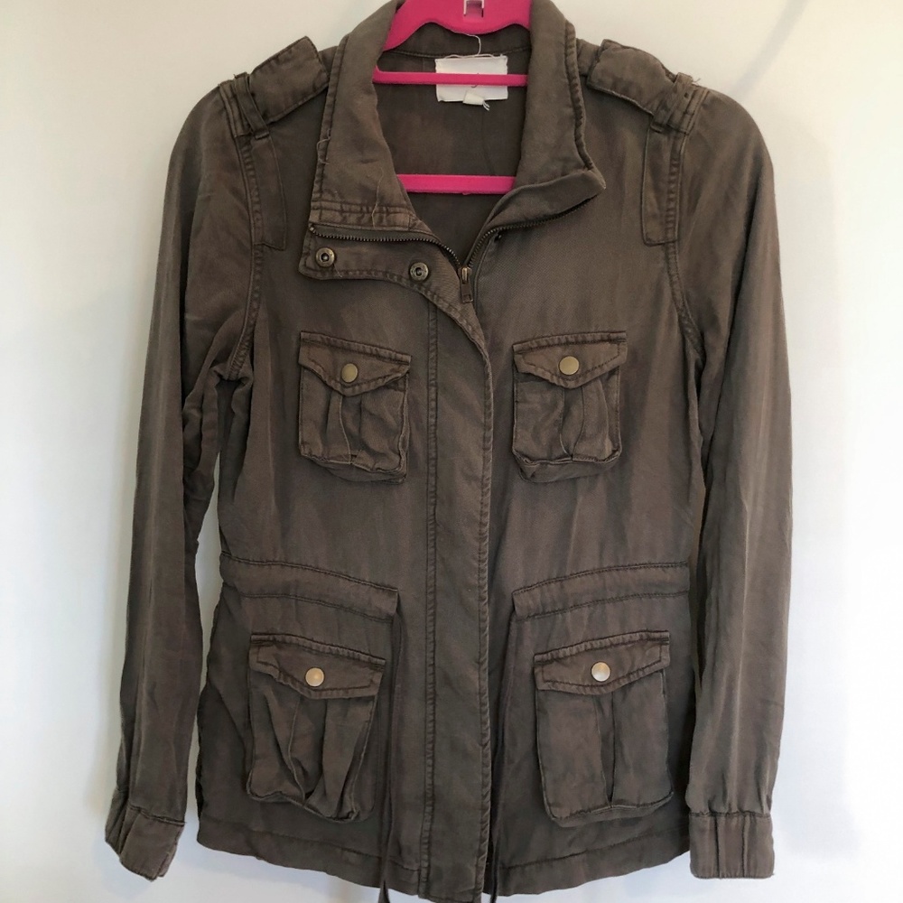 Olive green zip up Maison Jules jacket
